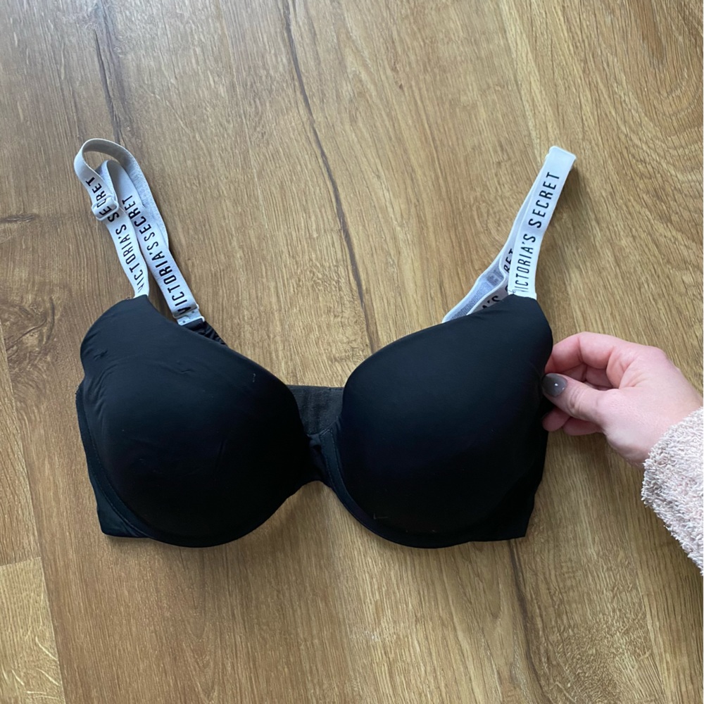 Victorias Secret bra 32DD
